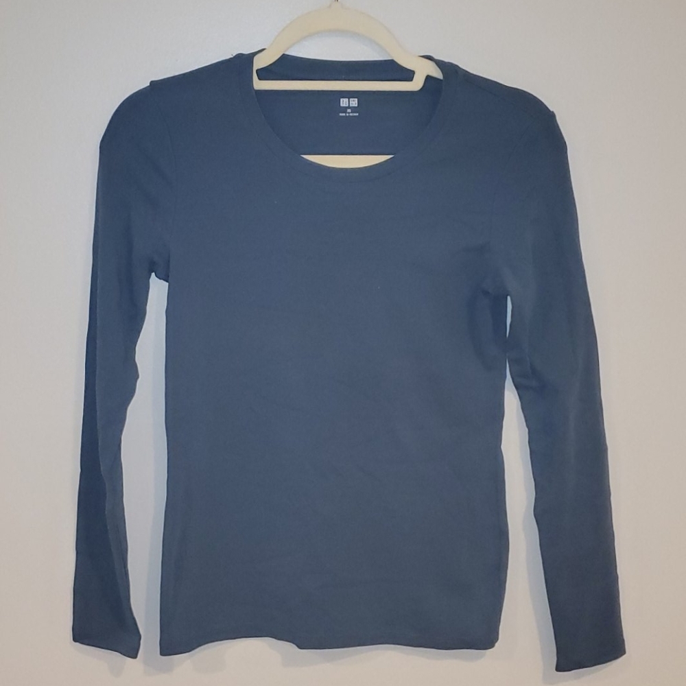 UNIQLO Blue Indago Long Sleeve